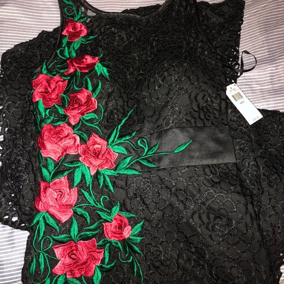 Mac Duggal Dress - Picture 7 of 11